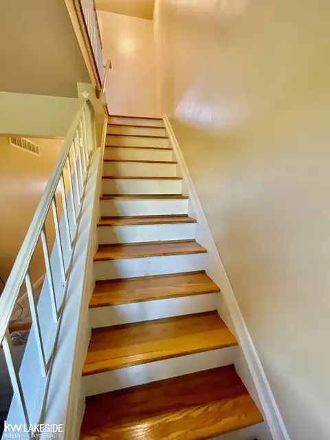 15811 Van, Fraser, MI 48026 photo 10