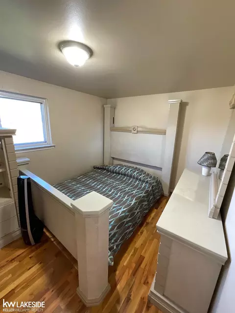 15811 Van, Fraser, MI 48026 photo 11
