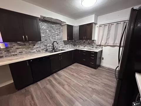 Kitchen - 9665 Tuttlehill Rd, Maybee, MI 48159 photo 3 of 7