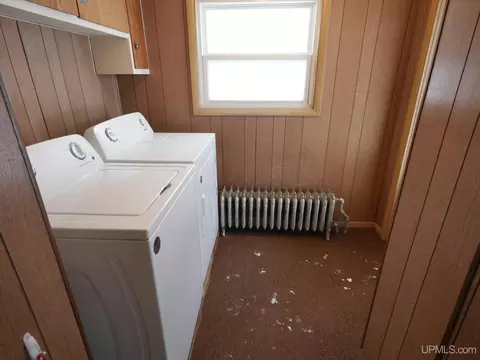 Other - 21322 Royce, Hancock, MI 49930 photo 2 of 17