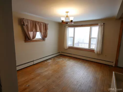 Living - 21322 Royce, Hancock, MI 49930 photo 1 of 3