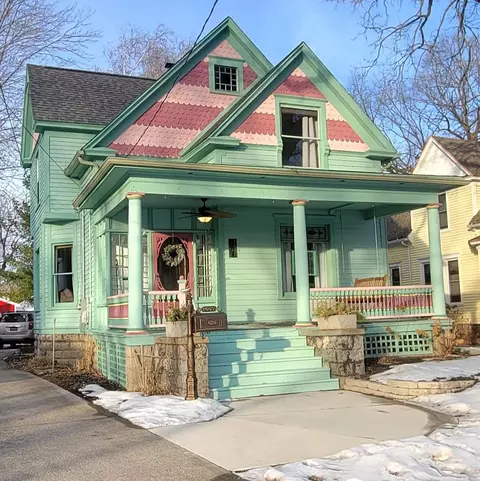 2007 10th, Bay City, MI 48708