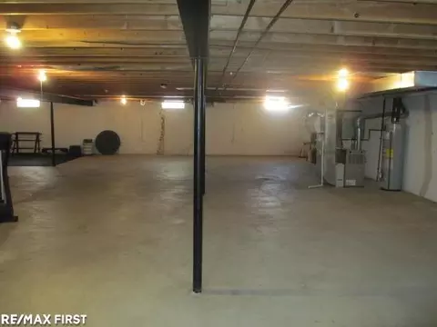 15919 Howard, Macomb, MI 48042 photo 30