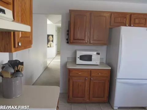 15919 Howard, Macomb, MI 48042 photo 11