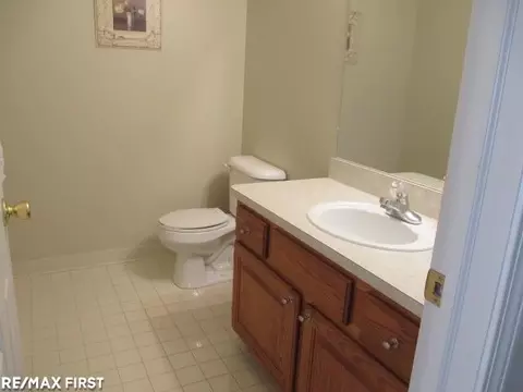 15919 Howard, Macomb, MI 48042 photo 17
