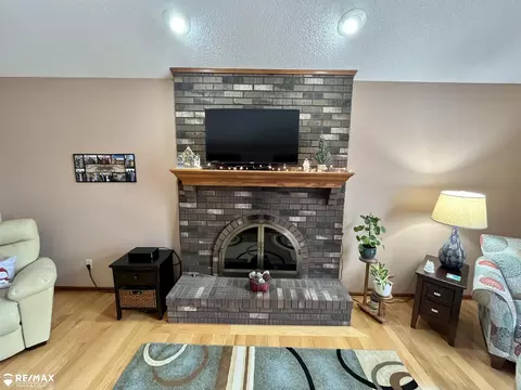 3144 Beechtree, Flushing, MI 48433 photo 7