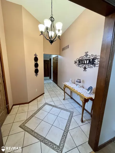3144 Beechtree, Flushing, MI 48433 photo 3