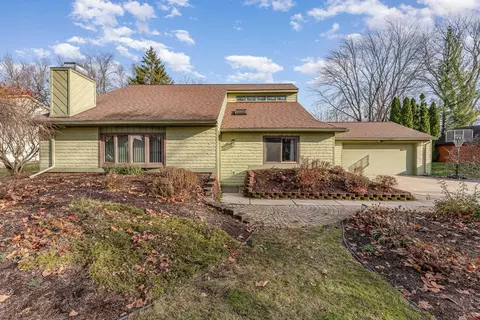 242 Sycamore, Auburn, MI 48611
