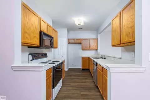 Kitchen - 16445 Grandview, Macomb, MI 48044 photo 1 of 4
