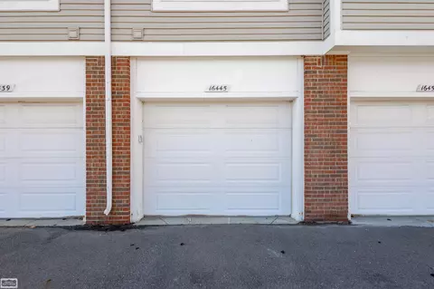 Exterior - 16445 Grandview, Macomb, MI 48044 photo 5 of 8