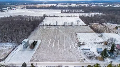 V/l Lindsey, Casco, MI 48064 photo 6