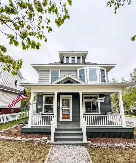 925 N Front, Marquette, MI 49855