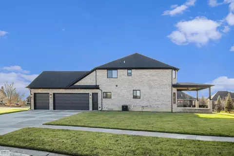 16357 Via Mera, Macomb, MI 48042 photo 5