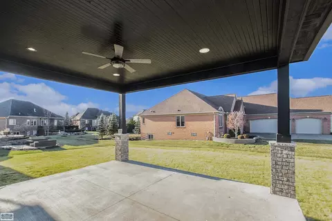 16357 Via Mera, Macomb, MI 48042 photo 40