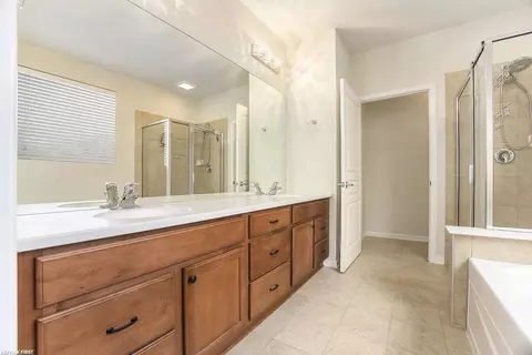 49612 Cosimo, Macomb, MI 48042 photo 21