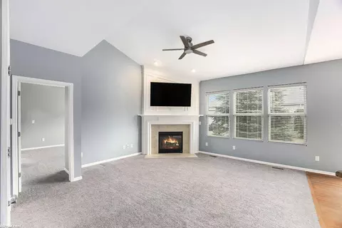 49612 Cosimo, Macomb, MI 48042 photo 8