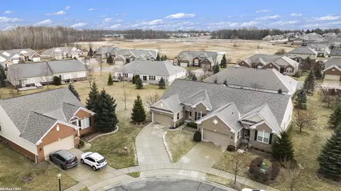 49612 Cosimo, Macomb, MI 48042 photo 6