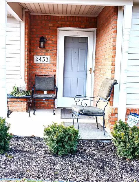 Exterior - 2453 Sutton, Temperance, MI 48182 photo 2 of 3
