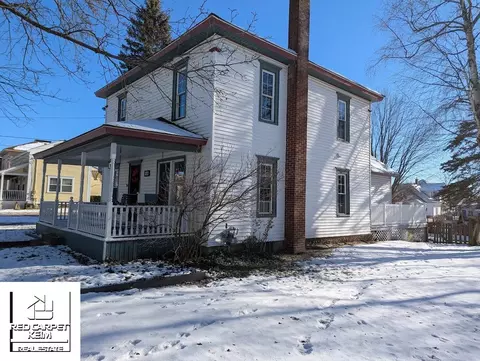 131 W 2nd, Perry, MI 48872 photo 2