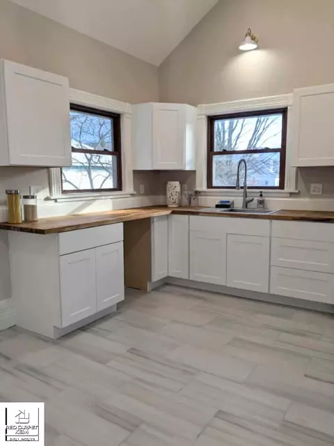 131 W 2nd, Perry, MI 48872 photo 12