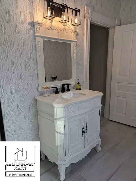 131 W 2nd, Perry, MI 48872 photo 36