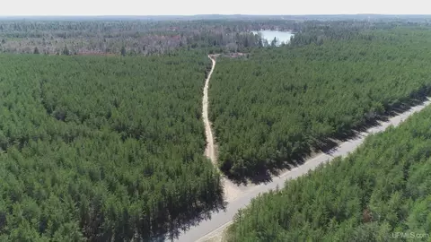 1 County Road Es, Gwinn, MI 49841