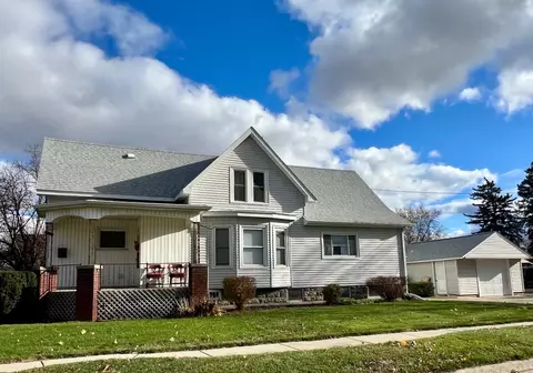 1118 Cass, Bay City, MI 48708