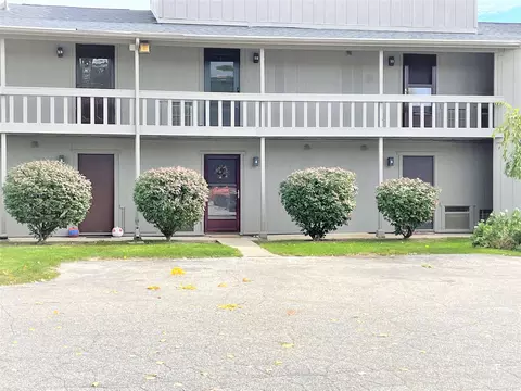 6210 S Tennis Ct D-13 #D-13, Bay City, MI 48706
