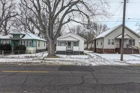 1305 Lippincott, Flint, MI 48503