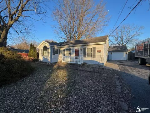 6466 Swiss Gdn, Temperance, MI 48182