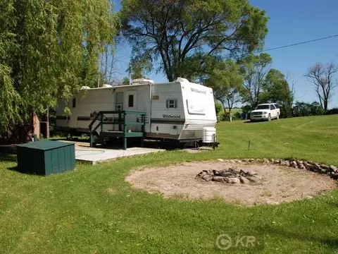 4236 Bay, Gladwin, MI 48624 photo 2