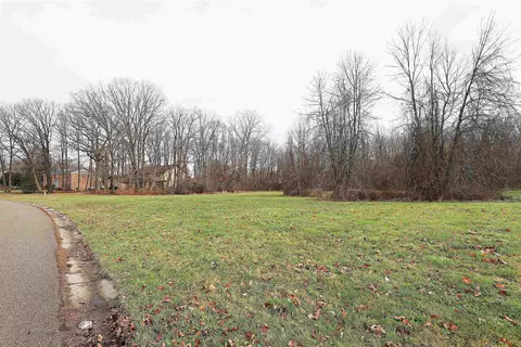 Springborrow, Flint, MI 48532 photo 3
