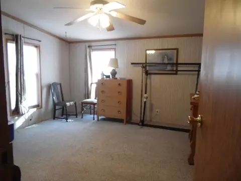Bedroom - 1543 N Cedar Riv, Gladwin, MI 48624 photo 1 of 6