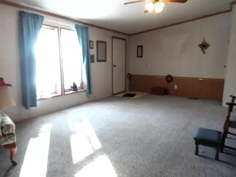 Living - 1543 N Cedar Riv, Gladwin, MI 48624 photo 3 of 3
