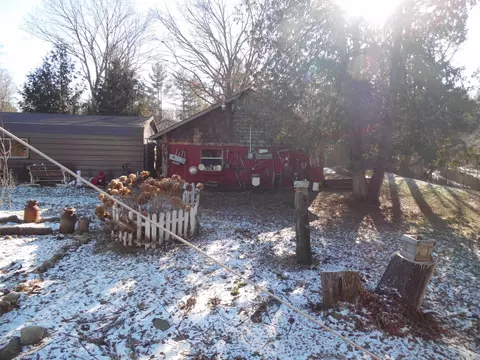 Exterior - 1543 N Cedar Riv, Gladwin, MI 48624 photo 3 of 15