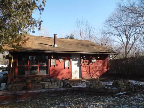 Exterior - 1543 N Cedar Riv, Gladwin, MI 48624 photo 12 of 15