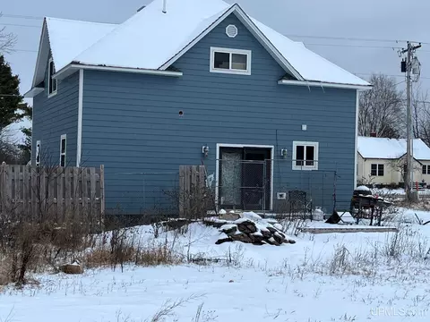 Exterior - 5217 I, Escanaba, MI 49829 photo 4 of 4