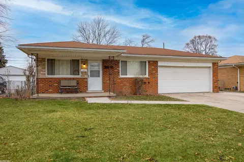 11135 Wilson, Warren, MI 48089