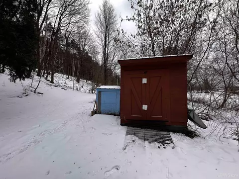 Exterior - 120 Ready, Ishpeming, MI 49849 photo 4 of 5