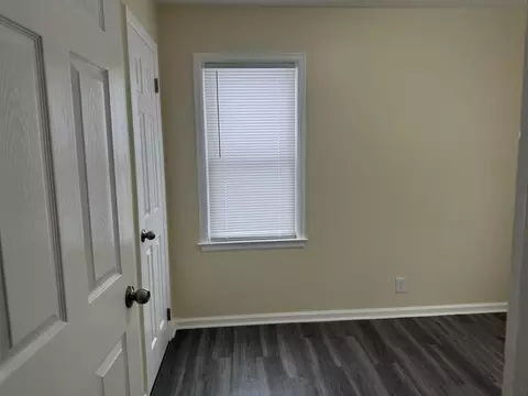 Bedroom - 3905 Brown, Flint, MI 48507 photo 6 of 6