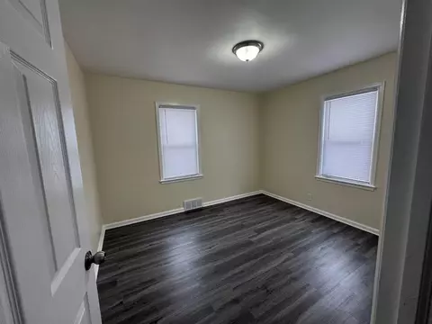 Bedroom - 3905 Brown, Flint, MI 48507 photo 2 of 6
