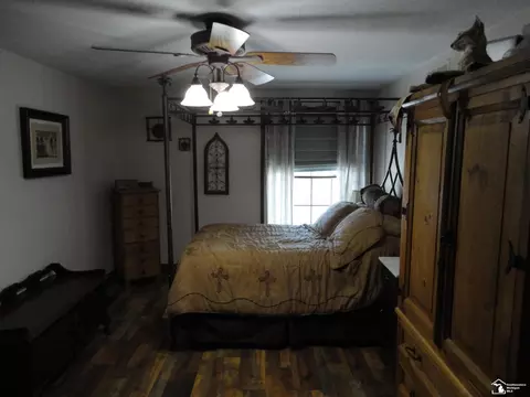 Bedroom - 811 Heiss, Monroe, MI 48162 photo 3 of 3