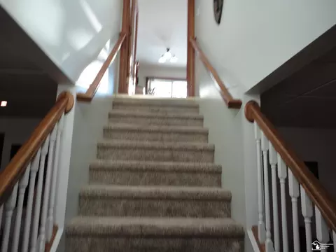 Entry Way - 811 Heiss, Monroe, MI 48162 photo 2 of 3