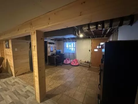 Entry Way - 246 W Maple, Harrison, MI 48625 photo 2 of 2