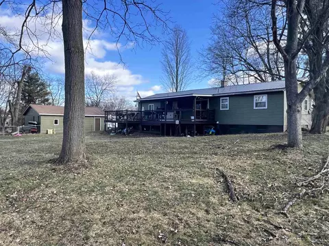 Exterior - 246 W Maple, Harrison, MI 48625 photo 3 of 5