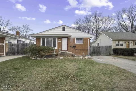 21609 Downing, Saint Clair Shores, MI 48080