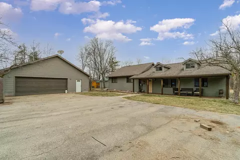 Other - 4602 N Elevator, Pinconning, MI 48650 photo 2 of 8