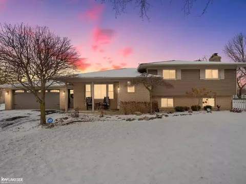 16875 Armada Ctr, Armada, MI 48005