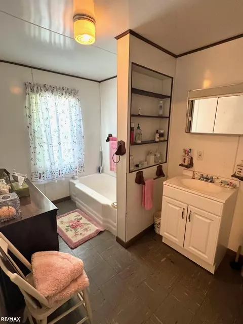 Bath - 3194 Ridley, Palms, MI 48465 photo 2 of 2