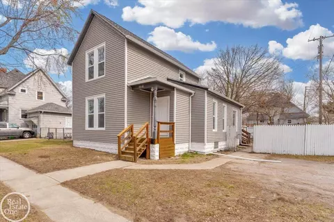1018 Poplar, Port Huron, MI 48060